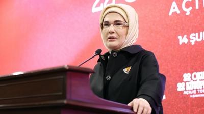 Emine Erdoğan'dan kitap çağrısı: Gelin hepiniz birer gönüllü kütüphane elçisi olun