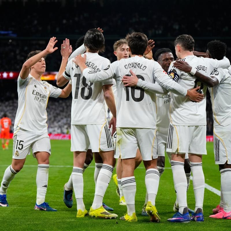 Arda G�ler'li Real Madrid'den 4 goll� g�vde g�sterisi