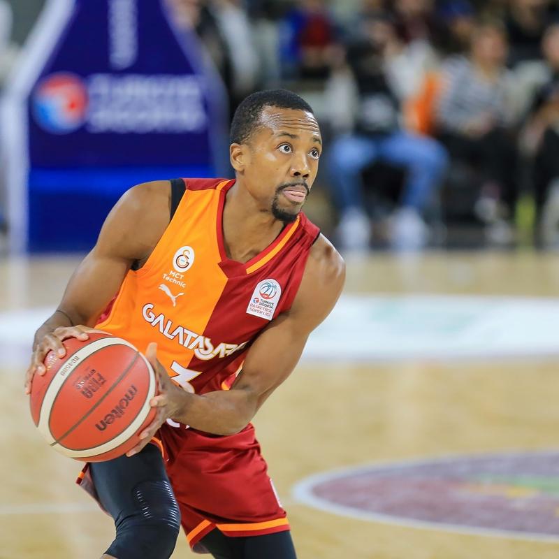 Galatasaray, Kar��yaka deplasman�nda