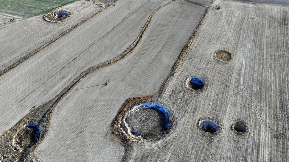 Obruklar Konya'nÄ±n altÄ±nÄ± oyuyor!