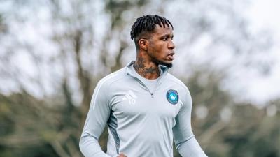 Wilfried Zaha: Saygısızlıklara gülmekten başka çare yok