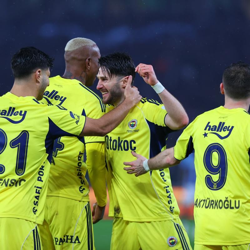 �stanbul F.Bah�e'ye g�zel