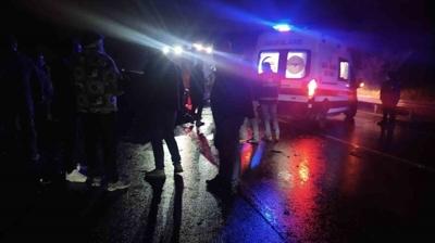 Beykoz'da korkun� �arp��ma: 1 �l�, 5 yaral�