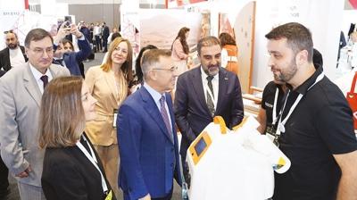 T�rk sa�l�k sekt�r� Dubai'de vitrine ��kt�