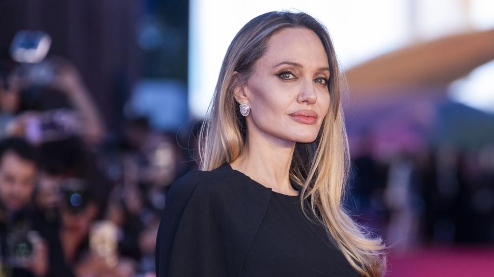 'Yeni bir hayat kurmak istiyor!' Angelina Jolie'den radikal karar