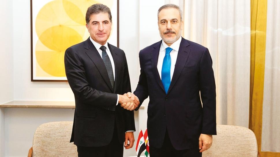 Barzani'den SDG/YPG'ye mesaj: Suriye'de Irak modeli olmaz