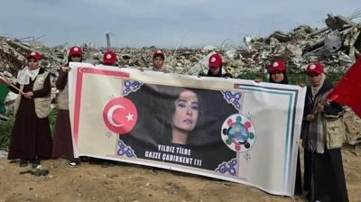 Y�ld�z Tilbe'den Filistin'e destek: Gazze'de �ad�r kent kuruldu