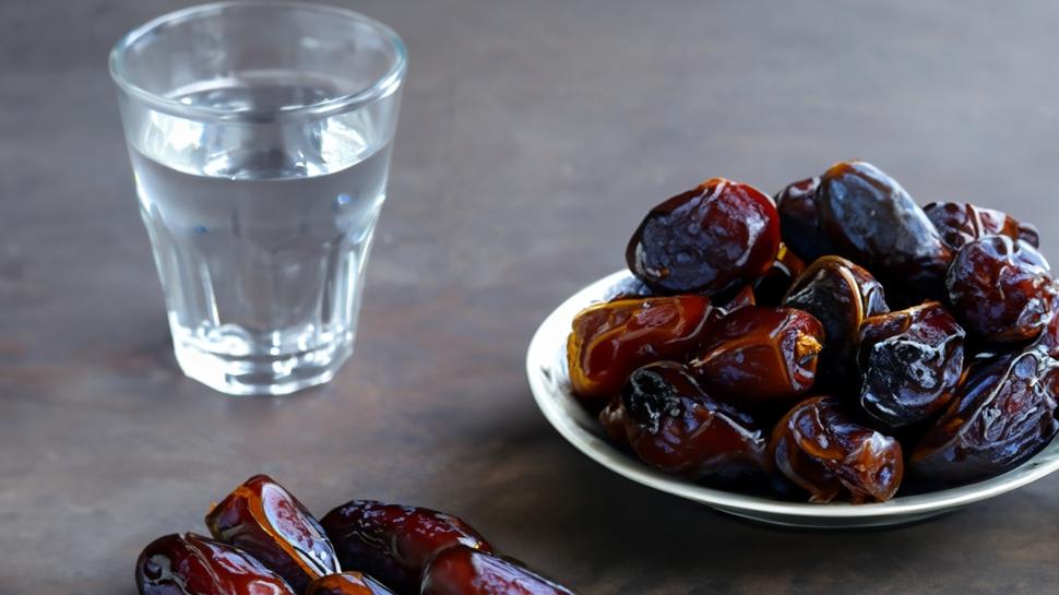 Hurmanın yanında 1 bardak su içmenin 10 faydası