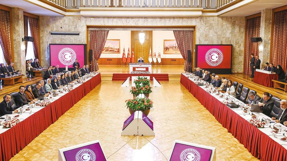 Komisyonda T�rkiye uzla��s� raporu