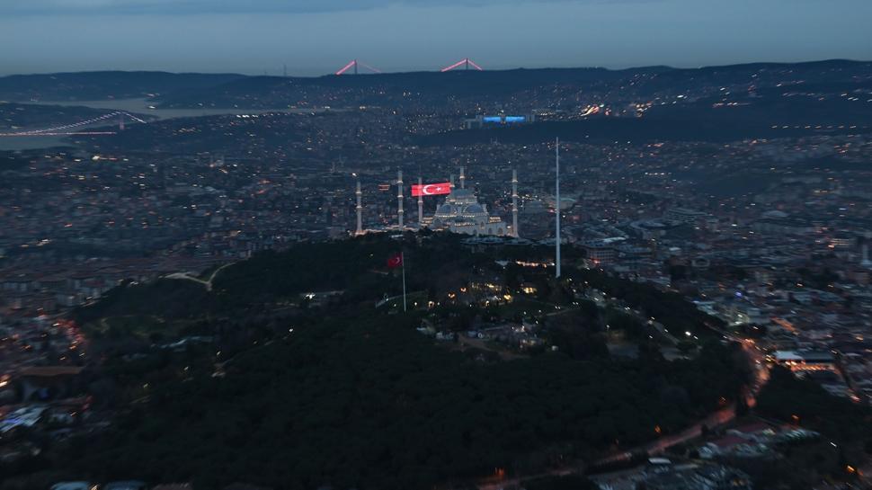 Ramazan hilali için Çamlıca Kulesi'nde gözlem
