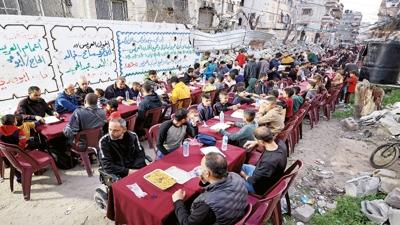 Gazze'ye 12 bin ki�ilik iftar sofras�
