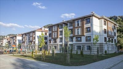 Y�zy�l�n Konut Projesi kapsam�nda Mersin'de hak sahipleri belirlendi