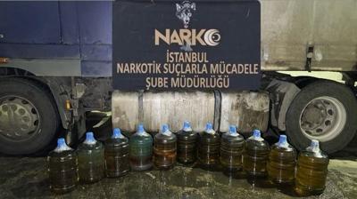 Zehir sevkiyat�na darbe! T�rda 183 litre uyu�turucu yakaland�