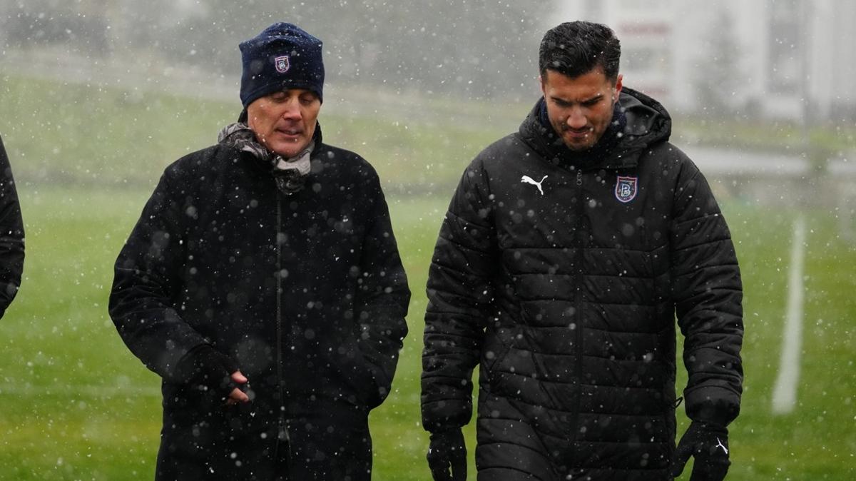 s�per lig ba�ak�ehir vincenzo montella foto�raflar� resimleri