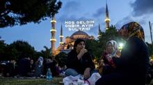 �lk iftar I�d�r'da, son iftar �anakkale'de yap�lacak