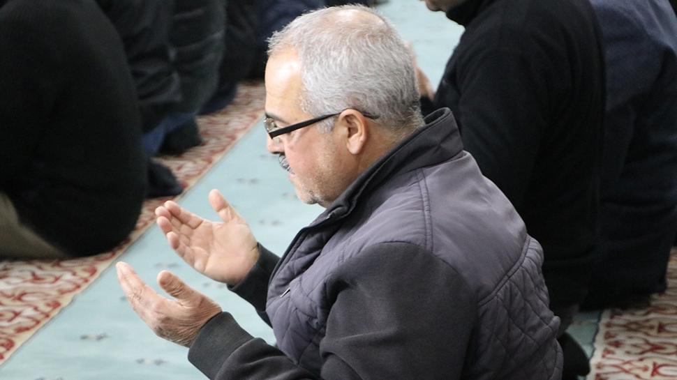 Teravih namazı nasıl kılınır, kaç rekat? Diyanet teravih namazı kılınışı