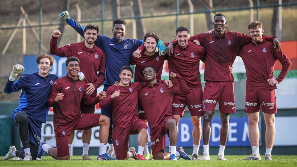 Trabzonspor, Gaziantep maçı öncesi çalışmaları ara vermeden sürdürdü