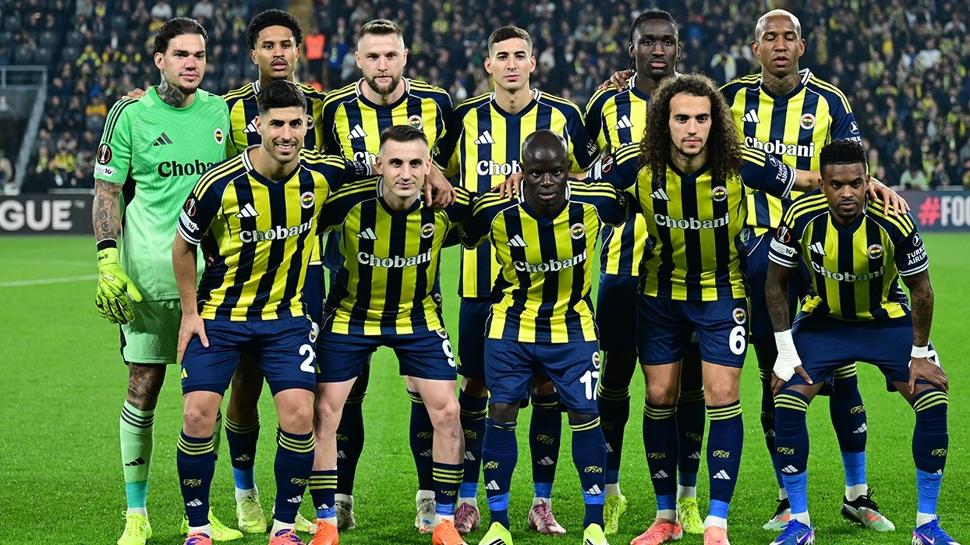 Fenerbahçe'de sakatlık şoku! Maçta erken değişiklik