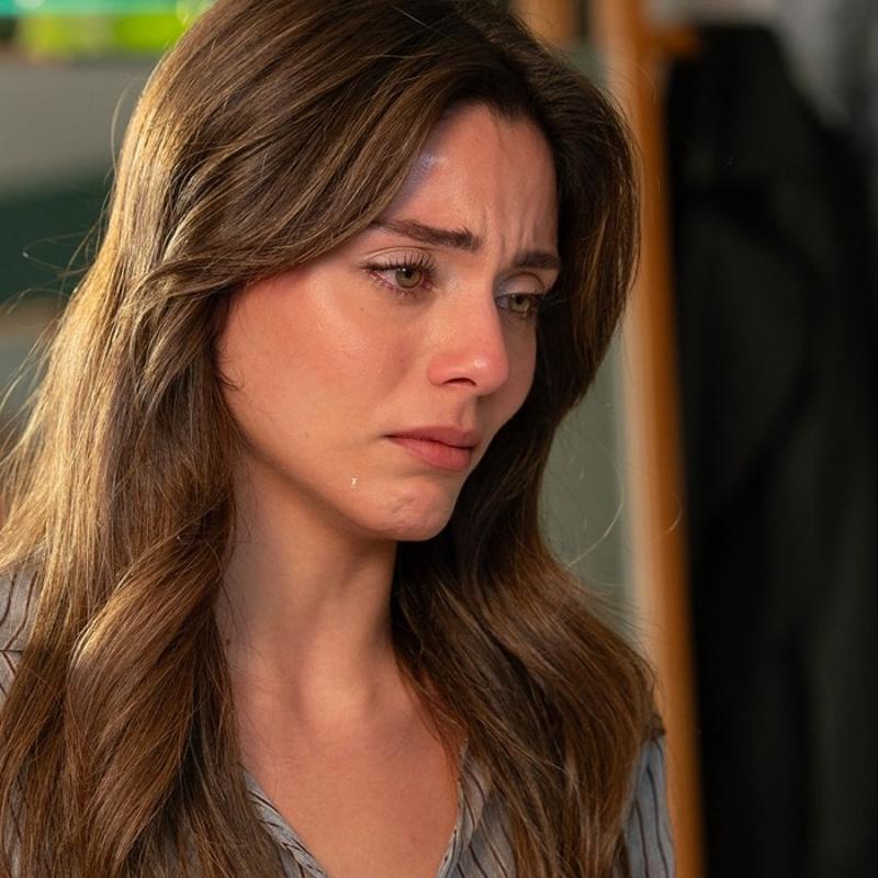 S�la T�rko�lu'nun alaca�� iddia edilen reklam �creti dudak u�uklatt�!