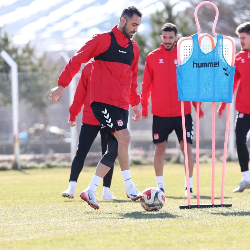 Sivasspor'da U�ur �ift�i �oku