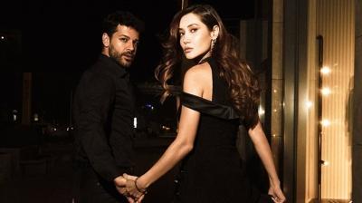 Emre K�v�lc�m h�zl� ��kt�... Ni�an takt�, 2 g�n sonra evlendi!