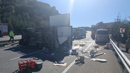 Denizli'de kahreden kaza! Baba ve o�lu yan yana can verdi