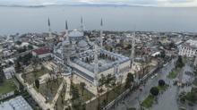 Alt� minareli ilk Osmanl� camisi ''Sultanahmet''