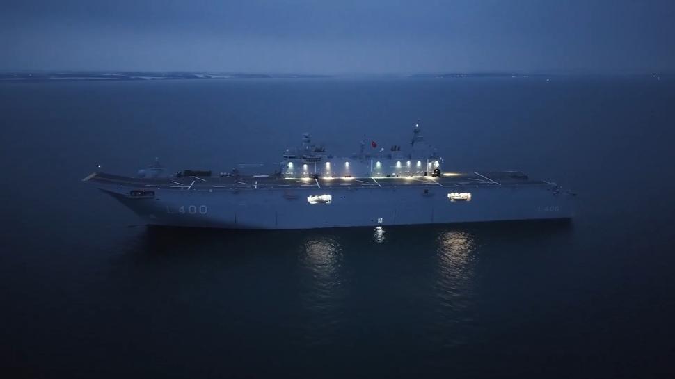 Türkiye ve İspanya'dan NATO tatbikatında amfibi gösterisi