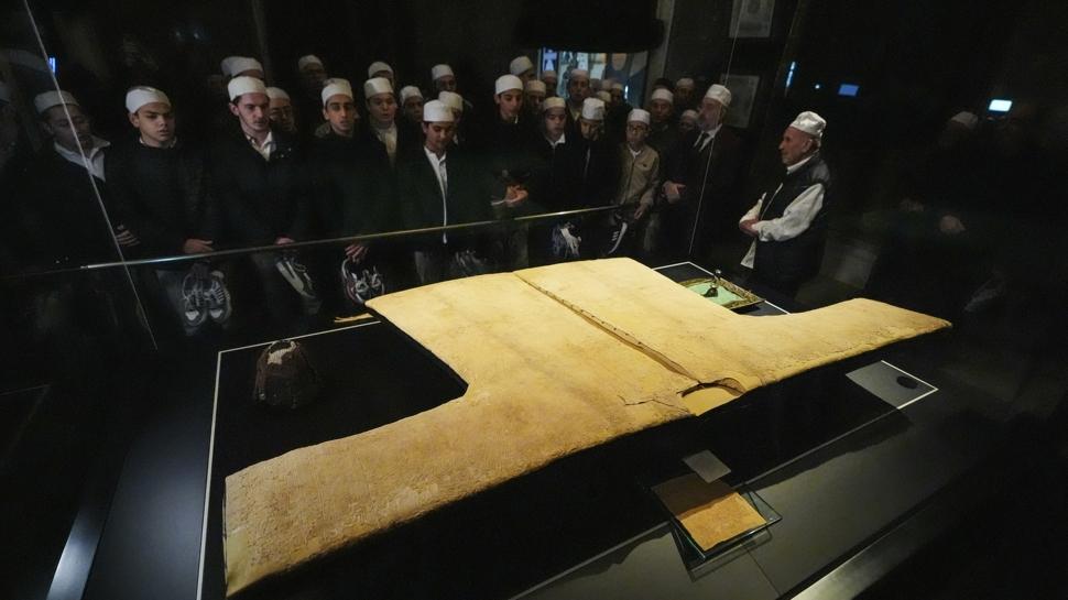 H�rka-i �erif bug�nden itibaren ziyaret edilebilecek