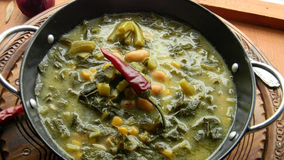 Karadeniz'in incisi: Karalahana çorbası tarifi