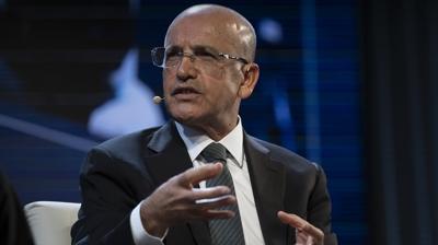 Bakan �im�ek canl� yay�nda duyurdu: �lk kez bu kadar yo�un g�r�yorum