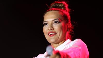 Demet Akal�n gen�lik foto�raf�yla g�ndemde! 