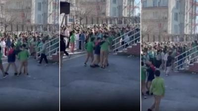 Ramazan co�kusu okul bah�esinde! Minikler ilahiye hep birlikte e�lik etti