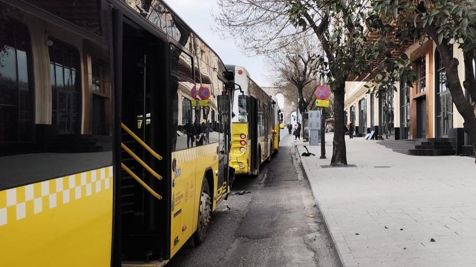 Zincirleme İETT kazası! 3 otobüs birbirine girdi