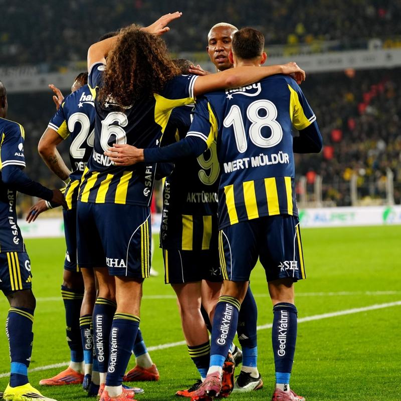 Fenerbah�e'nin rakibi Kas�mpa�a! 2 eksik var