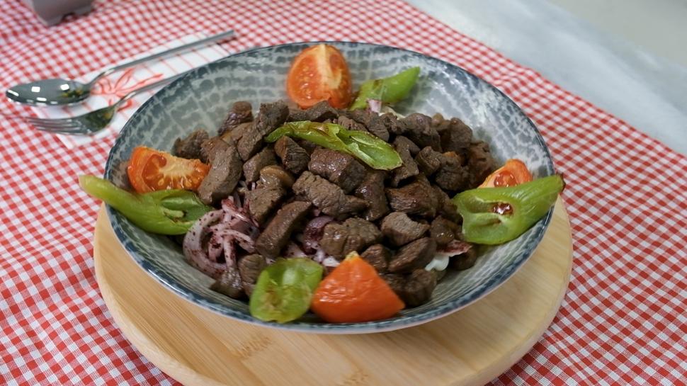 İftara farklı ana yemek önerisi: Tirit tarifi