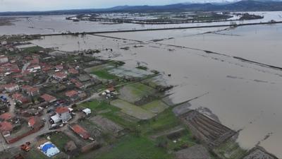 Meri� Nehri ta�t�! Tar�m arazileri sular alt�nda kald�