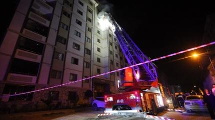 Hatay'da 8 hatl� binada yang�n: 13 ki�i dumandan etkilendi