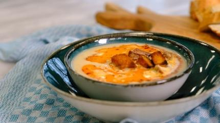 �ftara �e�mi Nigar �orbas� tarifi! Kruton ekmekle enfes �orba