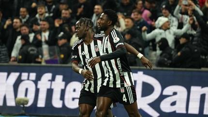 Junior Olaitan, eski tak�m�na kar�� boy g�sterdi