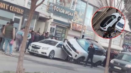 Kar��dan kar��ya ge�mek isteyen ��retmene �arpt�