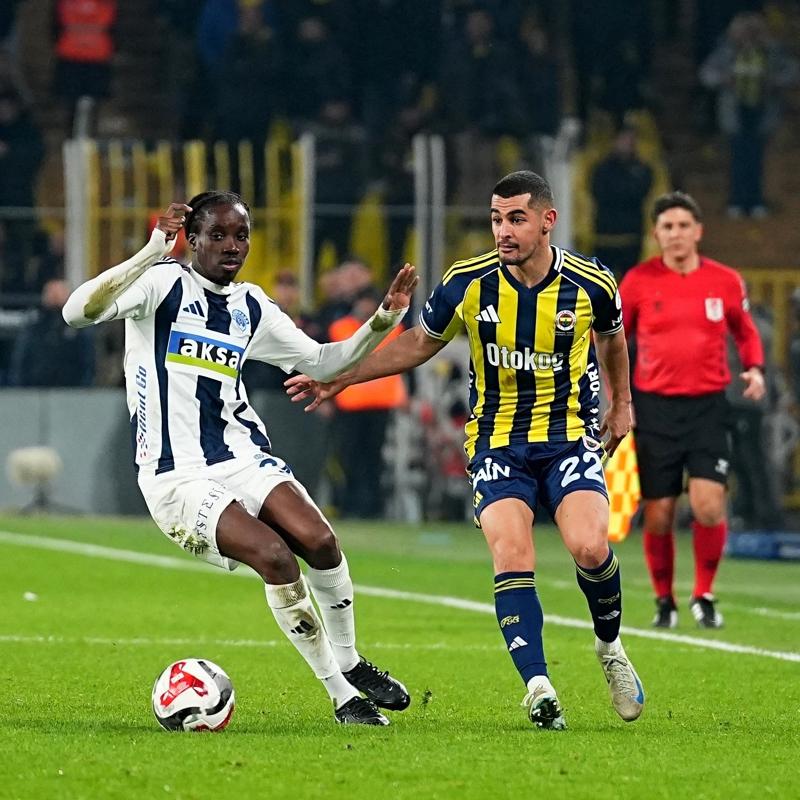 Fenerbah�e'de Levent Mercan, 1,5 ay sonra ilk 11'de