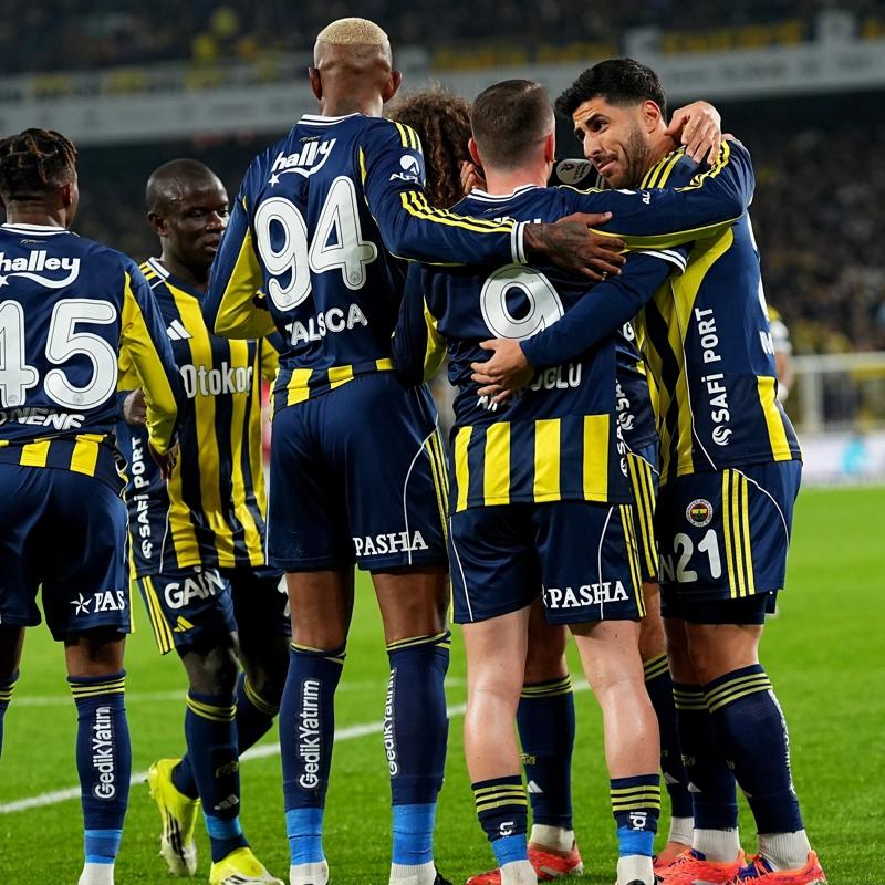 Fenerbah�e'nin konu�u Kas�mpa�a! ��te muhtemel 11'ler...