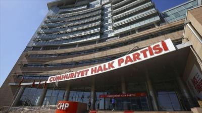CHP'nin �aibeli kurultay davas� ertelendi