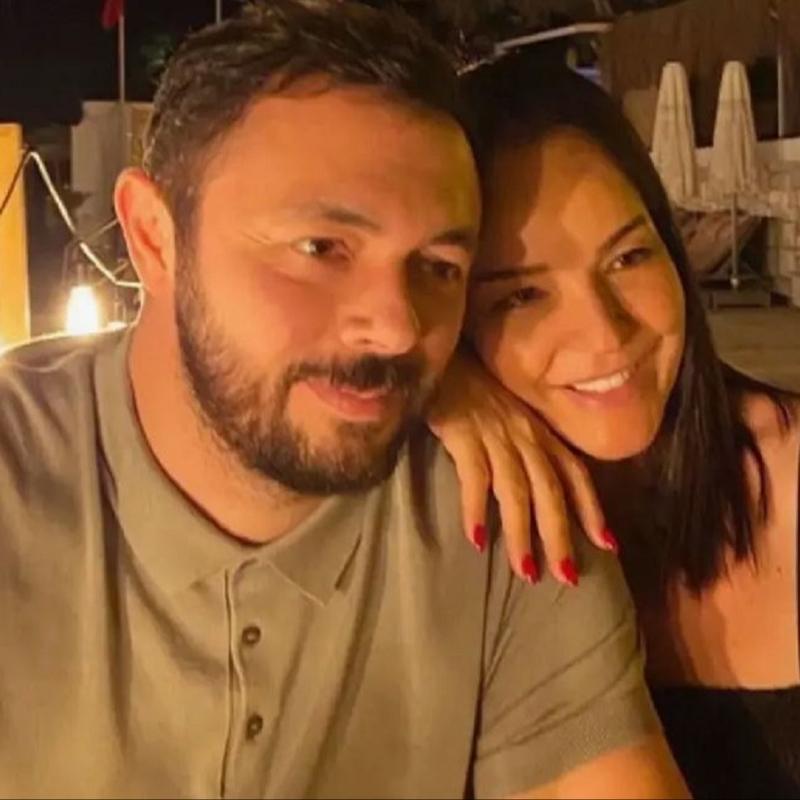 Eski e�ine nispet! 'Bekar�m ve inan�lmaz rahat�m'