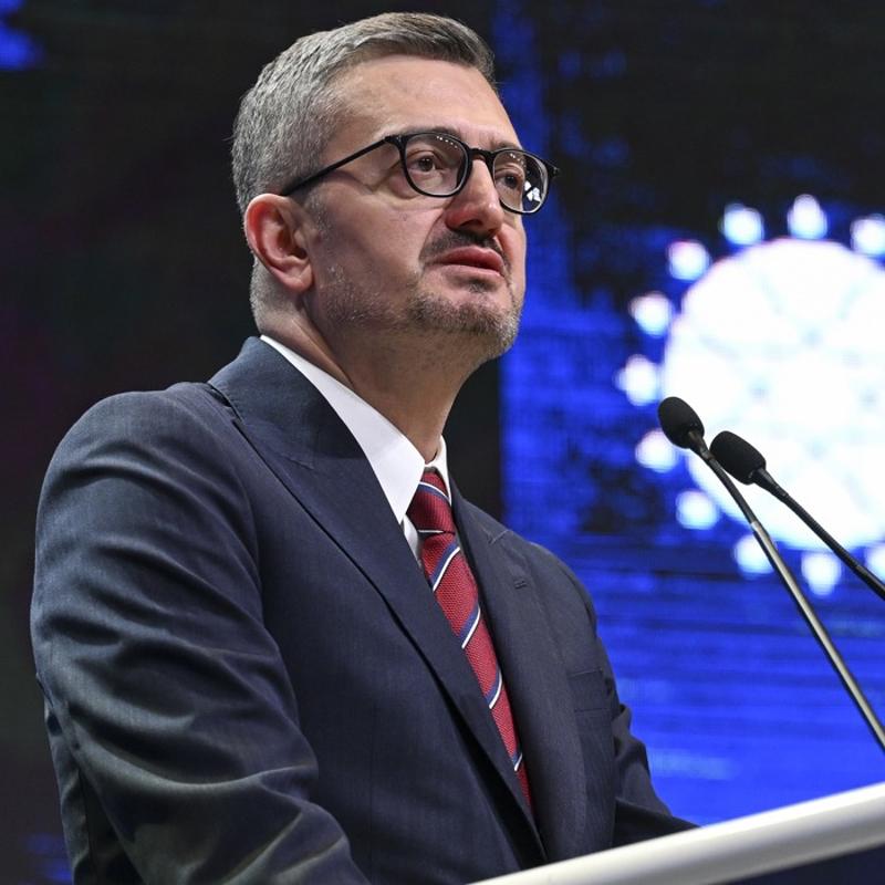 �leti�im Ba�kan� Duran: T�rkiye k�resel d�zlemde cayd�r�c� bir g��