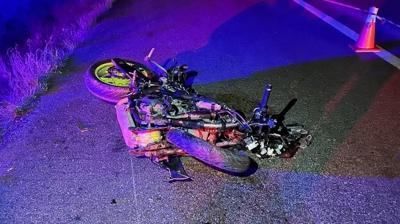 �orum ve Mersin'de meydana gelen motosiklet kazalar�nda 2 ki�i hayat�n� kaybetti