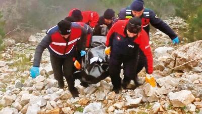 Define h�rs� facia getirdi... Dinamit patlad�, hayattan koptu