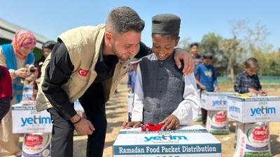 Yetim Vakf� Ramazan'da 30 �lkede 543 bin ki�iye ula�acak