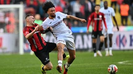 Trabzonspor'a Tim Jabol Folcarelli'den k�t� haber